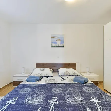 Duje 2 Apartment Zadar